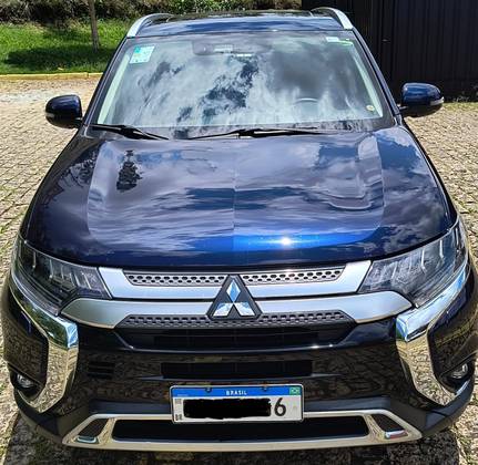 MITSUBISHI OUTLANDER 3.0 MIVEC V6 GASOLINA HPE-S AWD AUTOMÁTICO